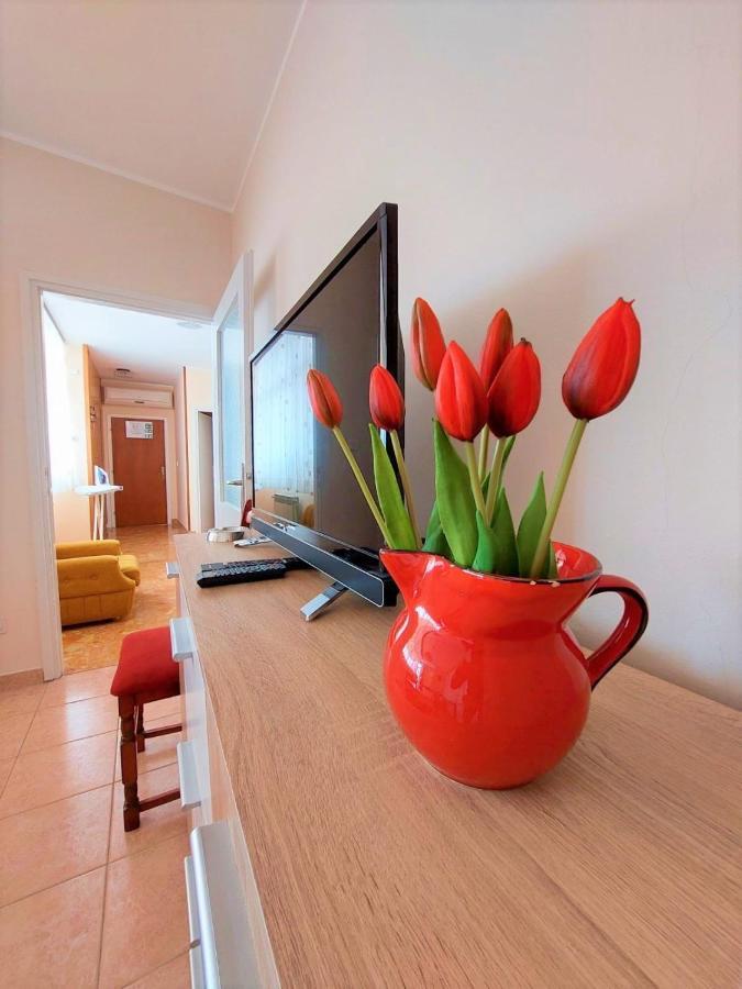 Apartment Big Lasan Vodice Ngoại thất bức ảnh