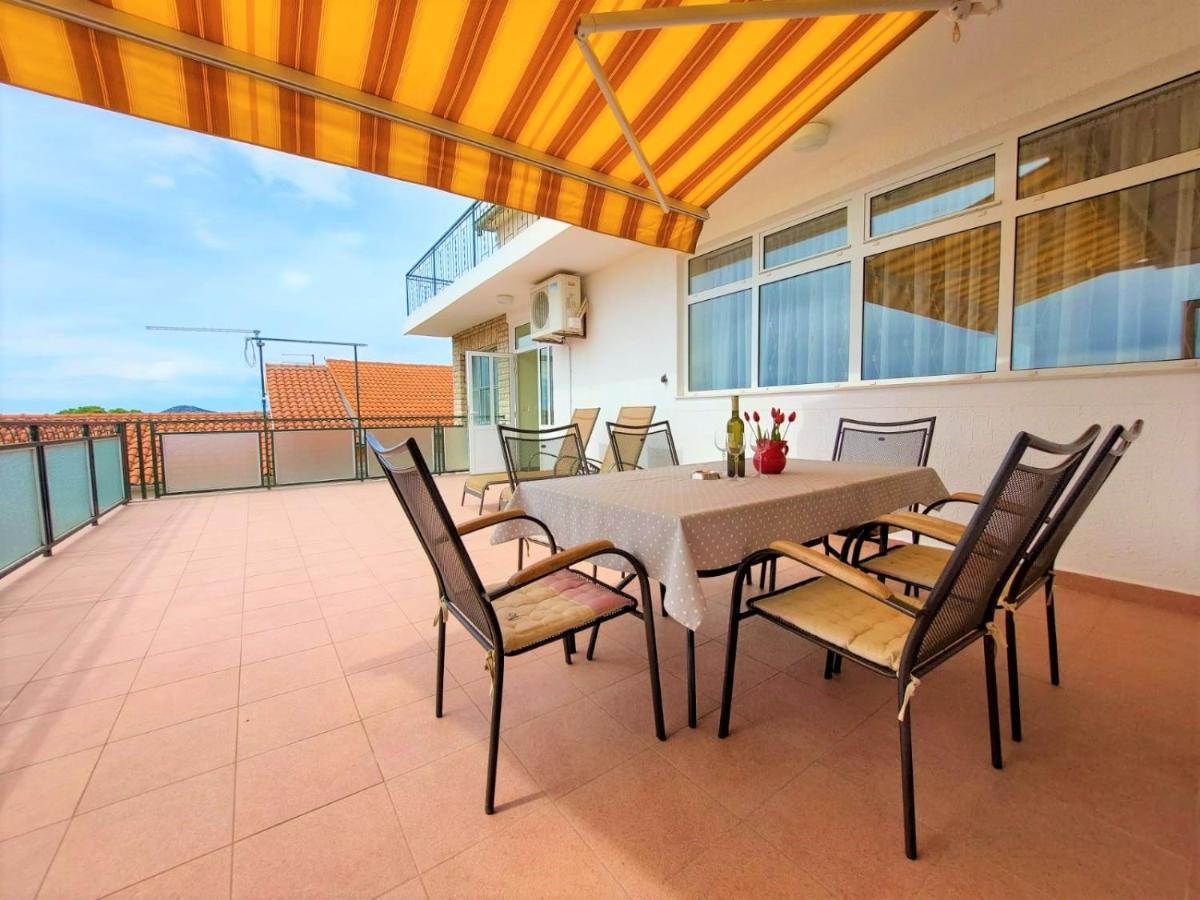 Apartment Big Lasan Vodice Ngoại thất bức ảnh
