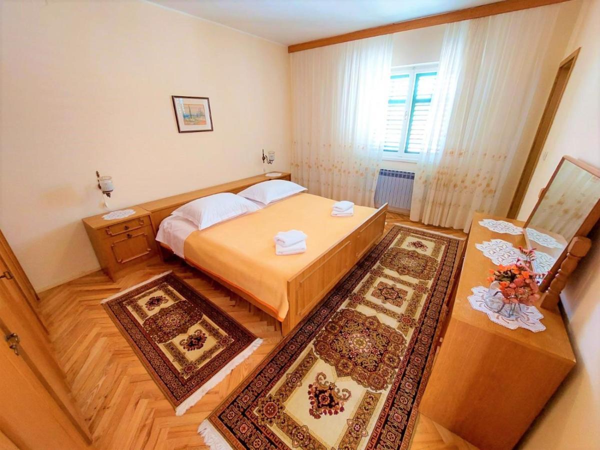 Apartment Big Lasan Vodice Ngoại thất bức ảnh